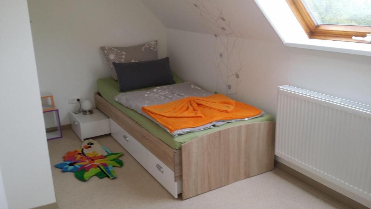 Ferienwohnung Panoramablick Gemunden an der Wohra Zimmer foto